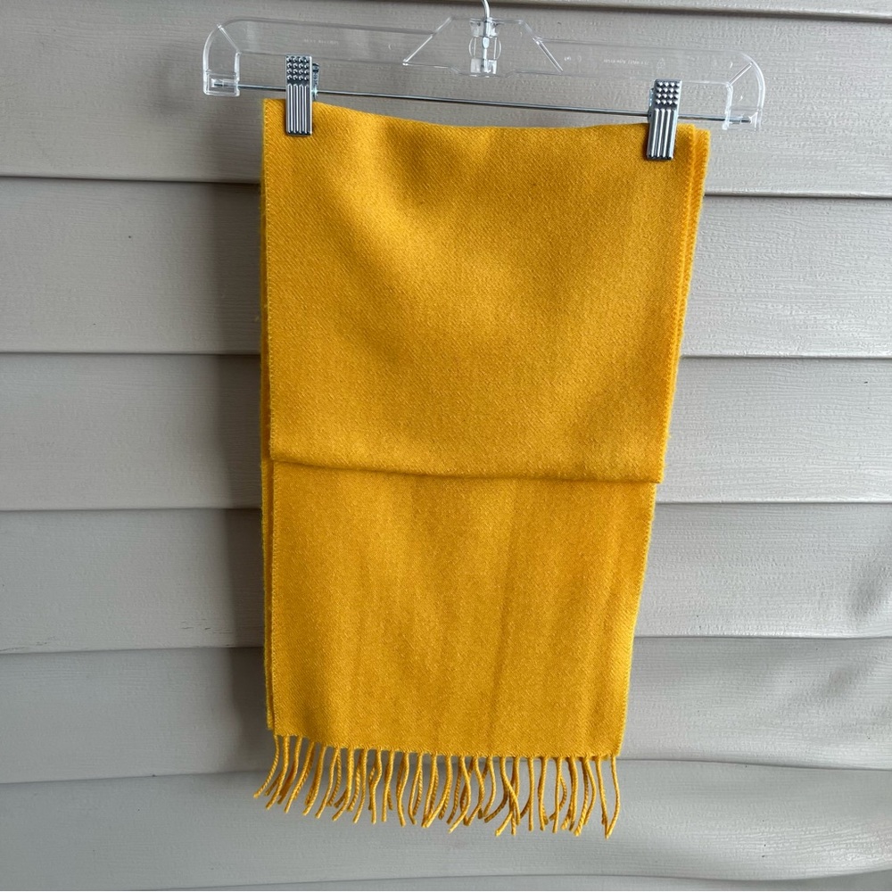 Vintage Craigmill Women’s 100% New Wool Yellow Scarf Scotland Fringe‎ Winter